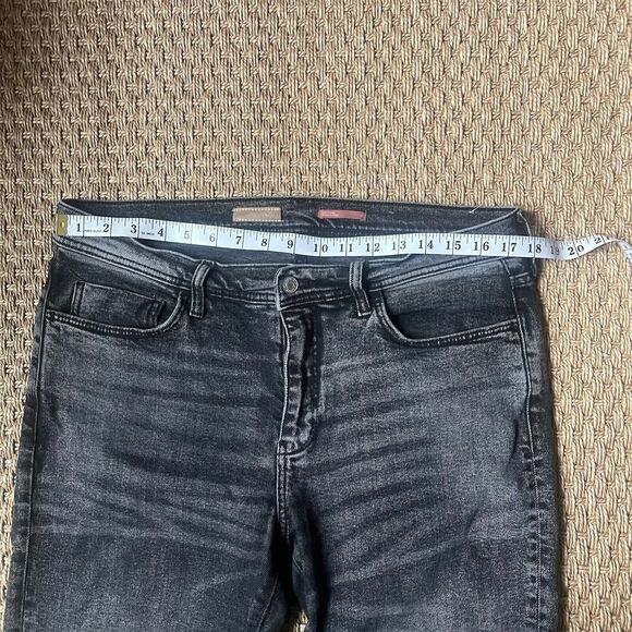 Anthropologie Pilcro Jeans Slim Boyfriend Distressed Black Wash 31 Grunge - Picture 5 of 7